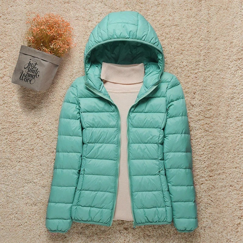 Albane | Doudoune Élégante Capuche Zippée Femme